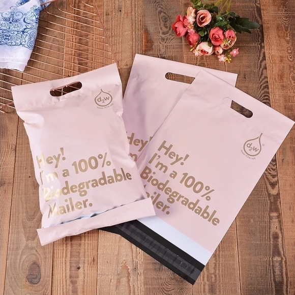 Other - 25 Pink Biodegradable Mailer Bags 10x13